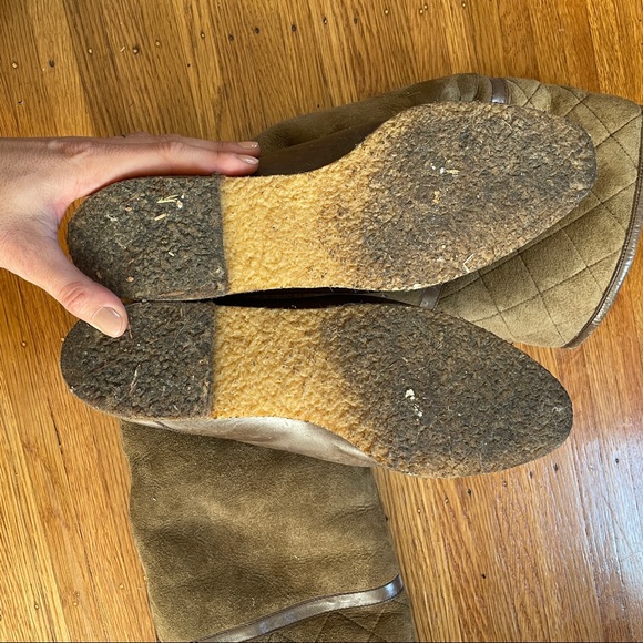 Ferragamo Shearling Winter Boots, 9 1/2 B - Picture 4 of 8